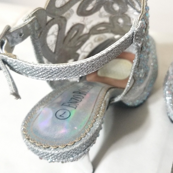 Womens heels - Picture 4 of 8